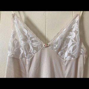 Vintage 70s Pale Pink and White Nightgown